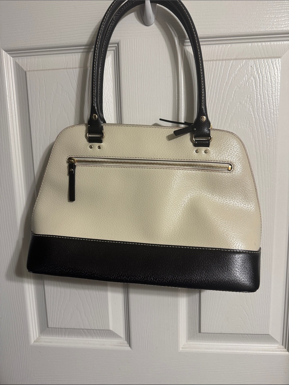 kate spade Black and White Two-Tone Tote with Matching Wristlet - Picture 5 of 13